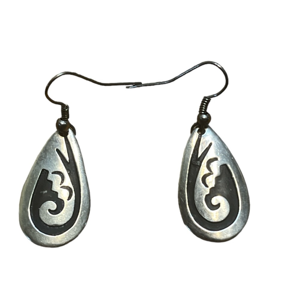 Vintage Navajo Singer Sterling Dangle Earrings